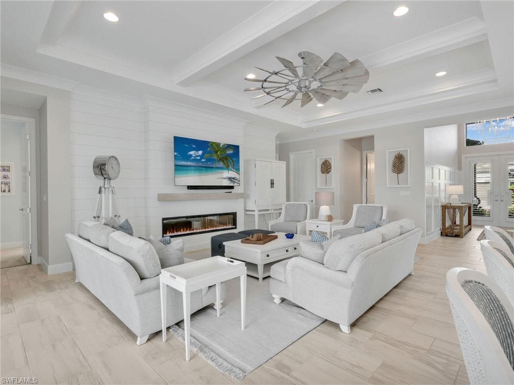 12056 Oleander AVE NAPLES, FL 34120
