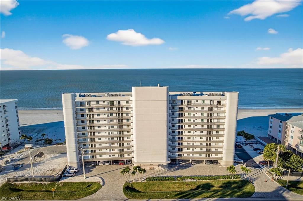 26300 Hickory BLVD 1005 BONITA SPRINGS, FL 34134