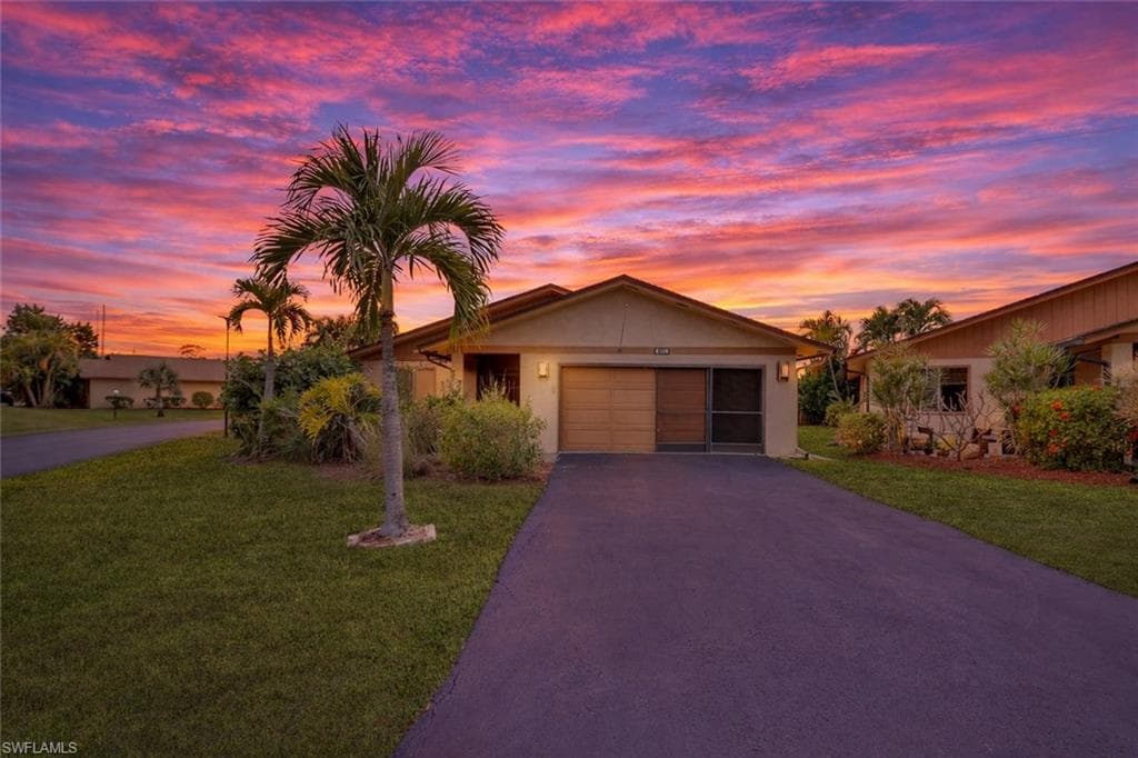 6511 Royal Woods DR FORT MYERS, FL 33908