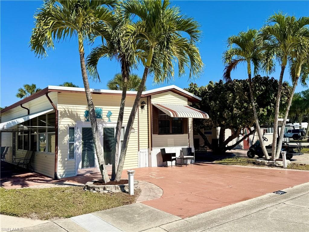 241 Cattleya Refuge 241 NAPLES, FL 34114