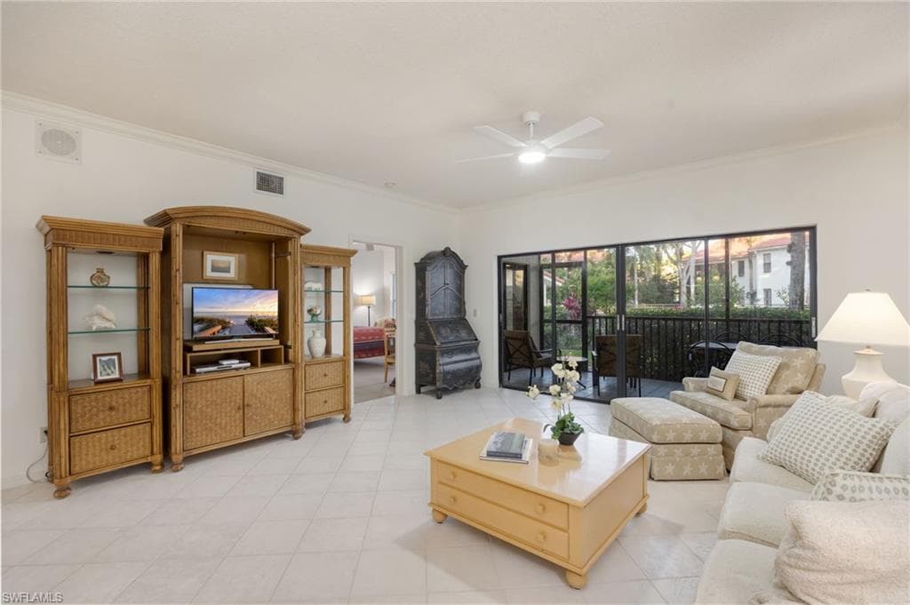583 Serendipity DR 583 NAPLES, FL 34108