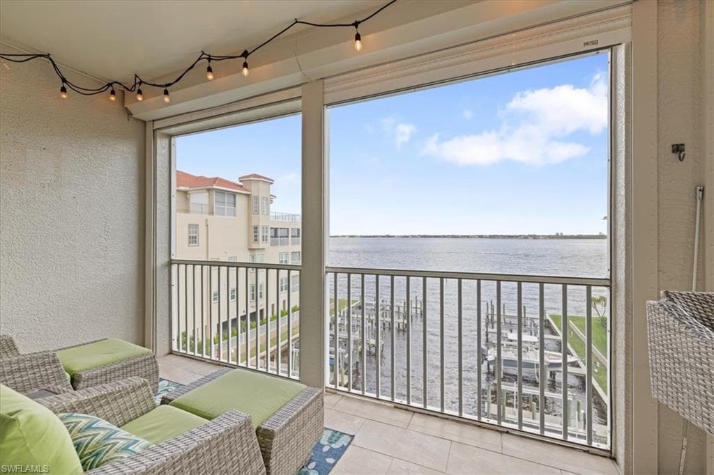 4235 SE 20th PL C404 CAPE CORAL, FL 33904