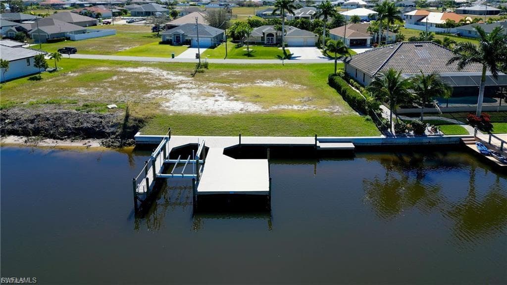3527 NW 21st TER CAPE CORAL, FL 33993