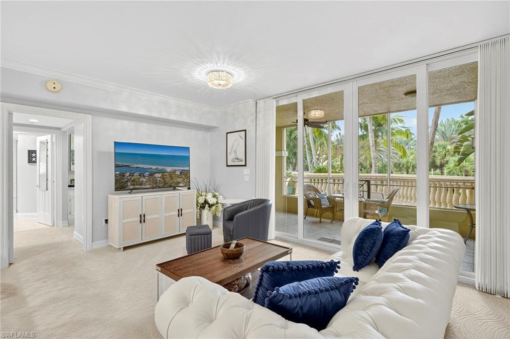 2748 Tiburon BLVD E 106C NAPLES, FL 34109