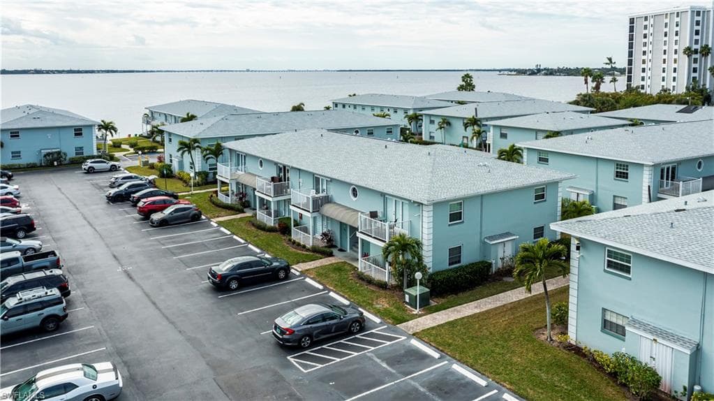 3324 N Key DR 8 NORTH FORT MYERS, FL 33903