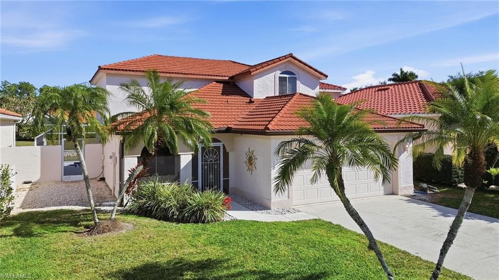 196 Sabal Lake DR NAPLES, FL 34104