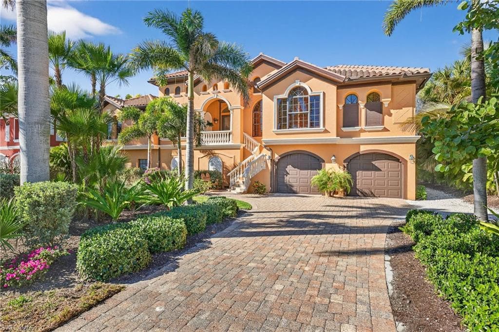 1490 Middle Gulf DR SANIBEL, FL 33957