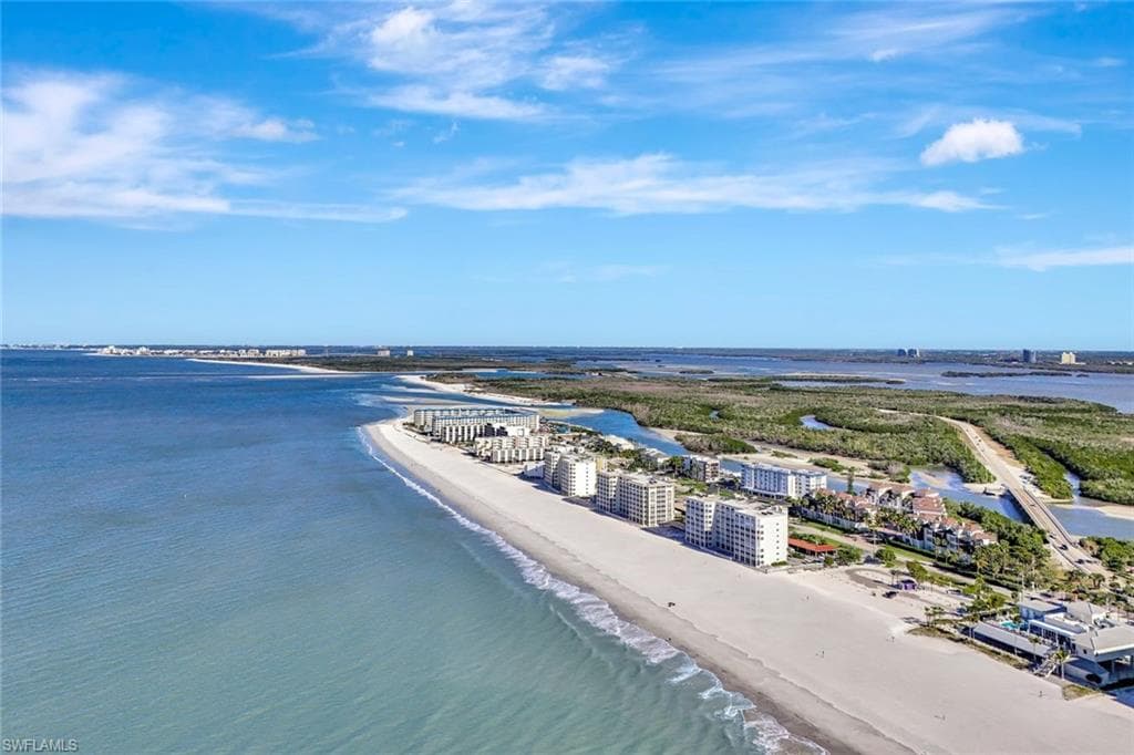 26000 Hickory BLVD 203 BONITA SPRINGS, FL 34134