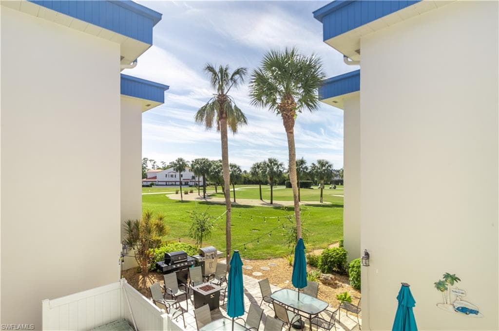 1828 Pine Valley DR 309 FORT MYERS, FL 33907