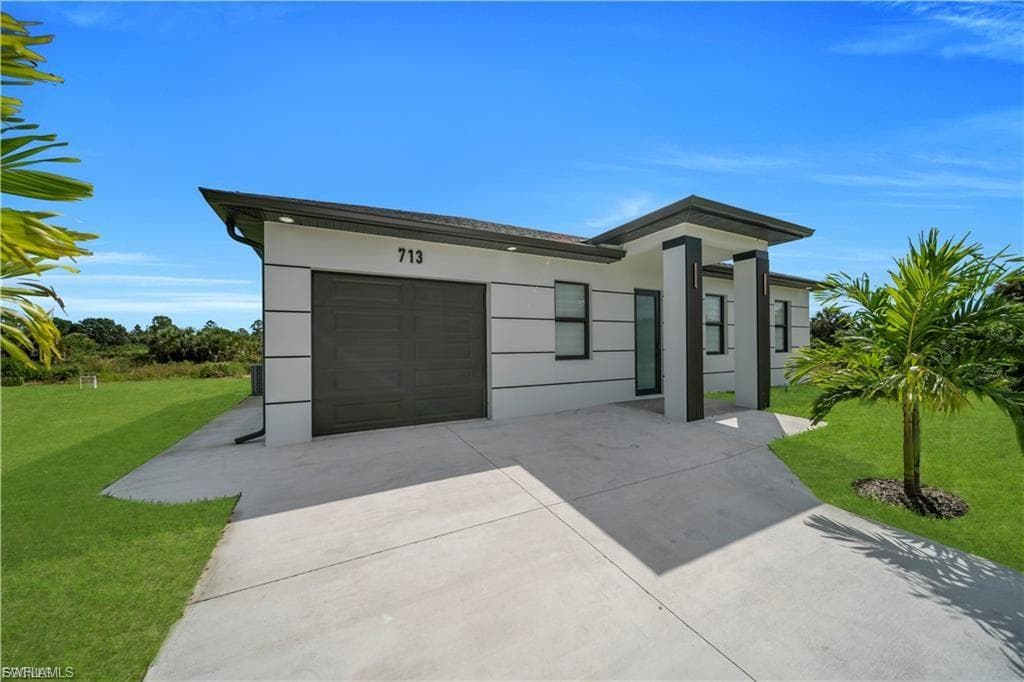 713 Roma AVE S LEHIGH ACRES, FL 33974
