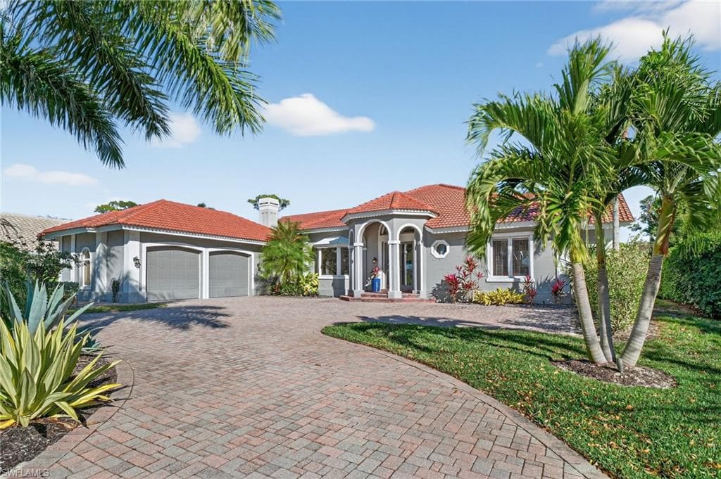 25111 Pennyroyal DR BONITA SPRINGS, FL 34134
