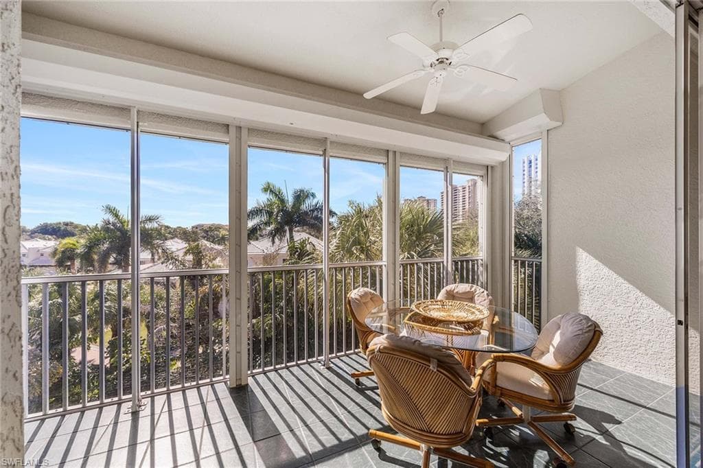 7725 Pebble Creek CIR 305 NAPLES, FL 34108