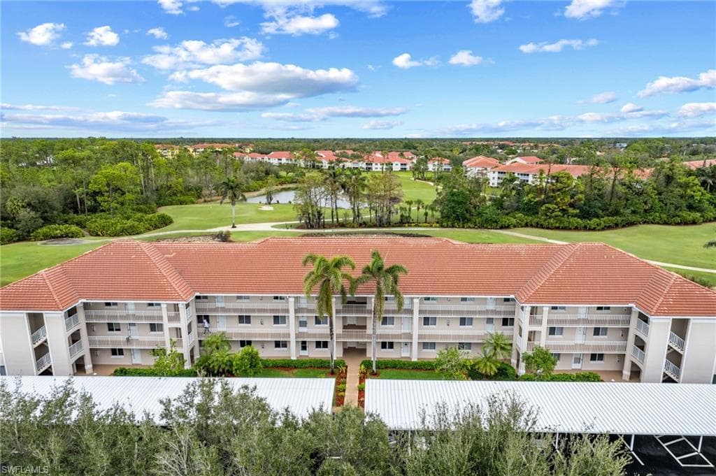 7105 Dennis CIR E207 NAPLES, FL 34104