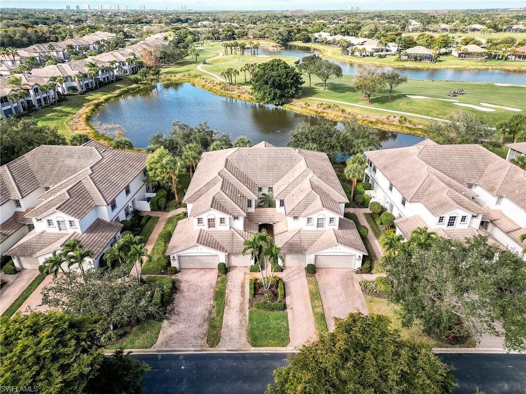 10402 Autumn Breeze DR 202 ESTERO, FL 34135