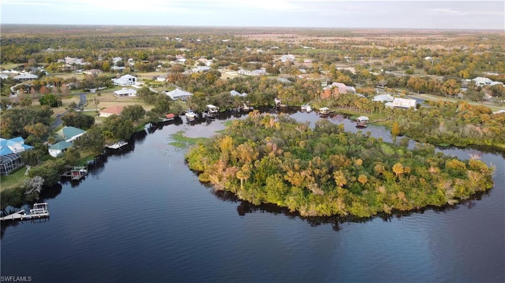 16520 Oakview CIR ALVA, FL 33920