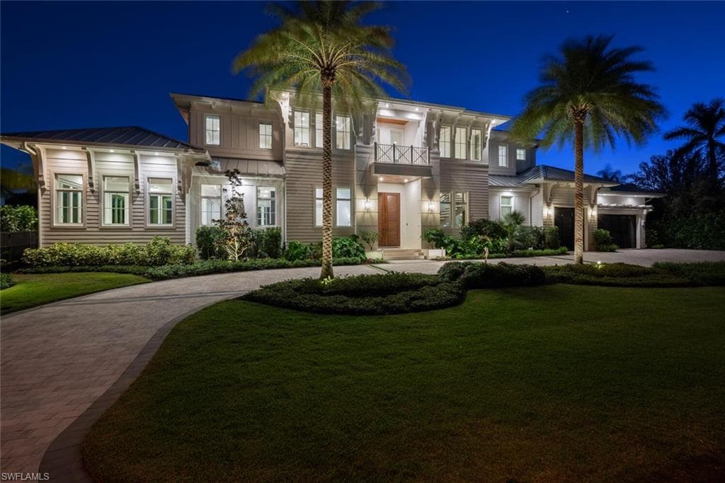 330 Broad AVE N NAPLES, FL 34102