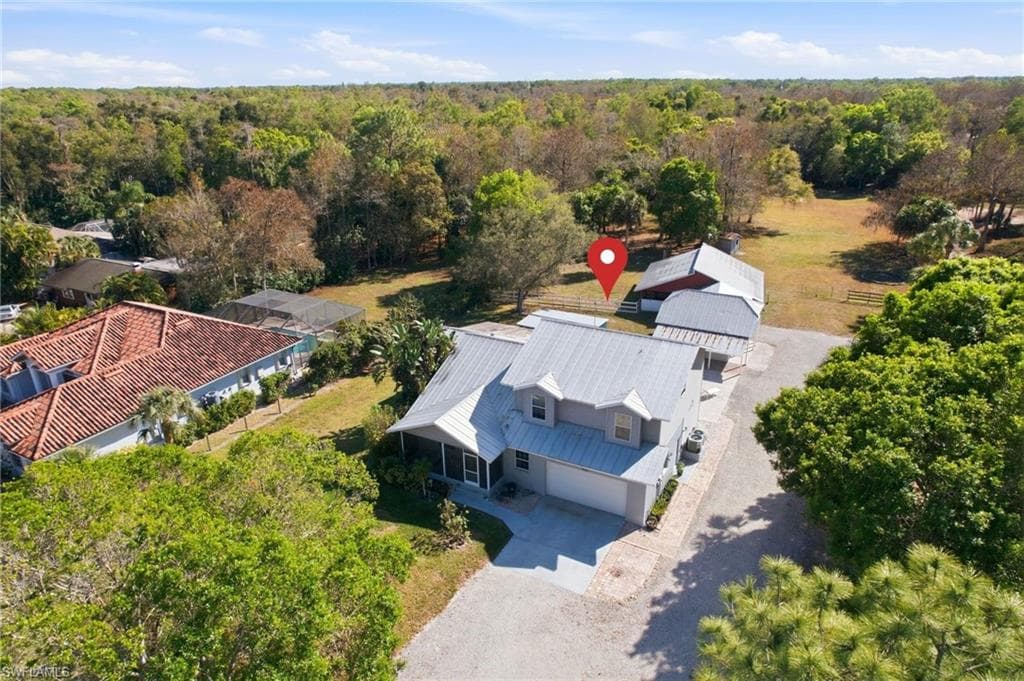 5860 Dogwood WAY NAPLES, FL 34116