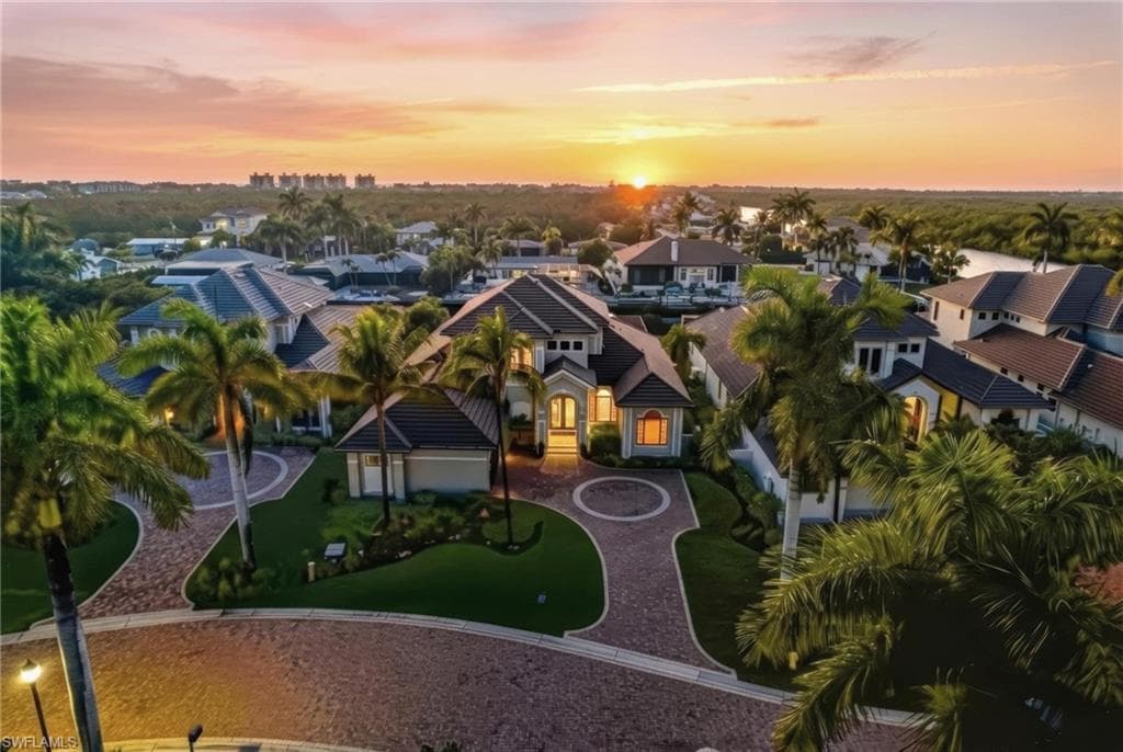27585 River Reach DR BONITA SPRINGS, FL 34134