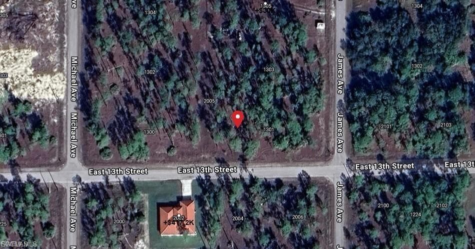 2005 E 13th ST LEHIGH ACRES, FL 33972