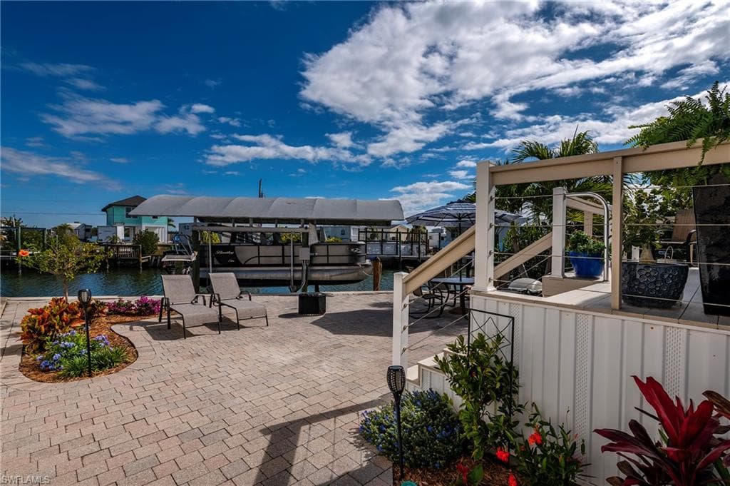 23 Nancy LN FORT MYERS BEACH, FL 33931