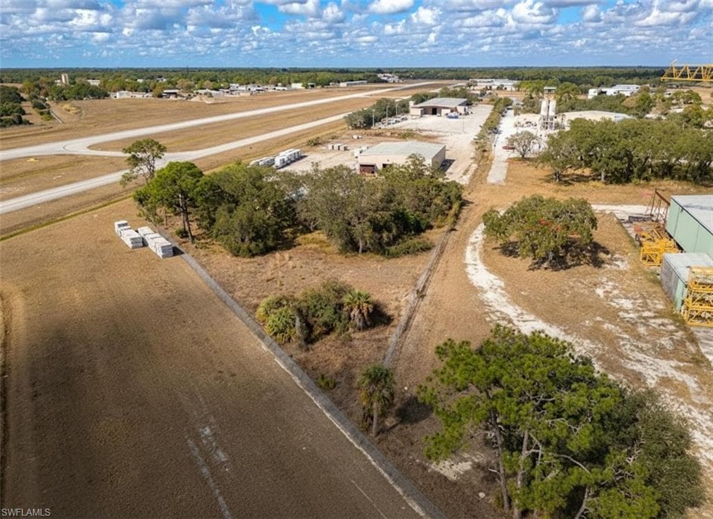 1525 Forestry Division RD LABELLE, FL 33935