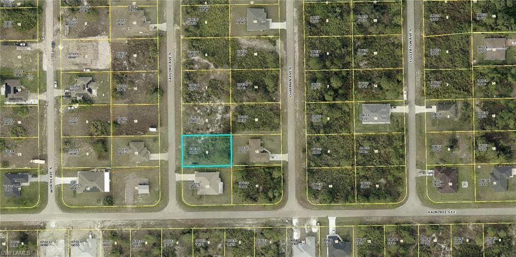 743 Gaylord AVE S LEHIGH ACRES, FL 33974