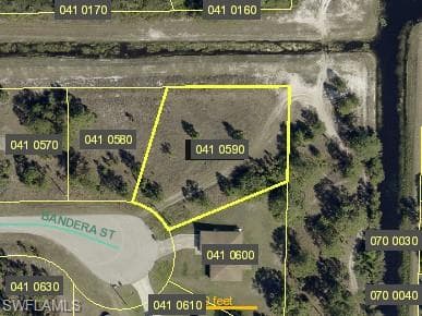 1049 Bandera ST LEHIGH ACRES, FL 33974