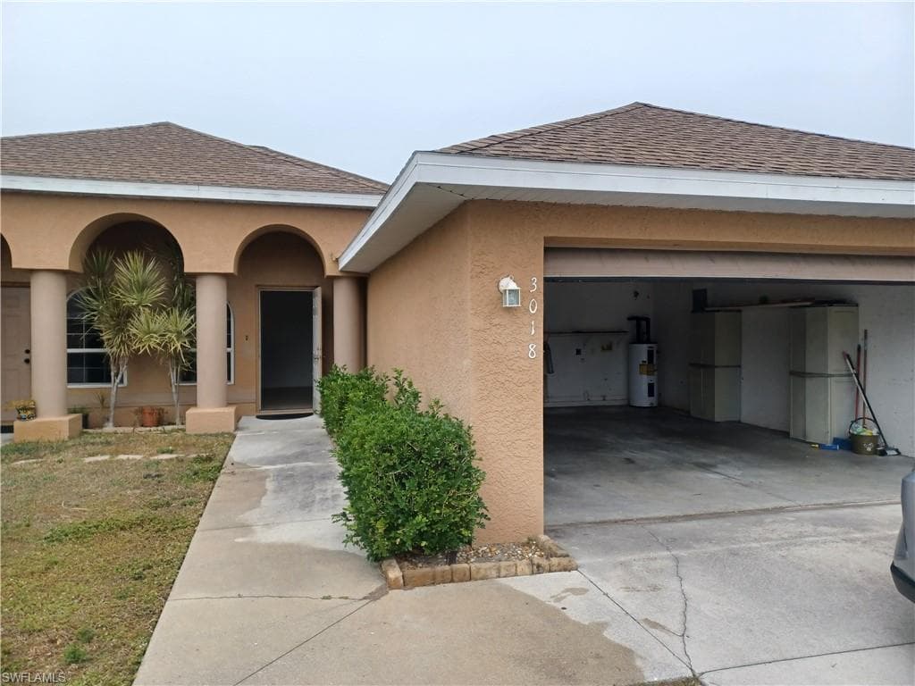 3020 SE Santa Barbara PL CAPE CORAL, FL 33904