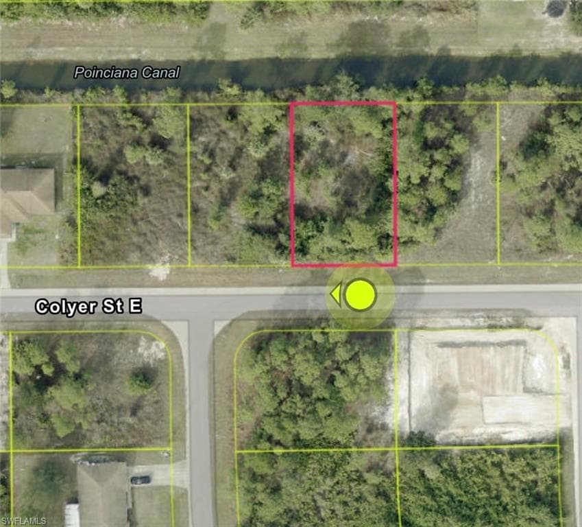 713 Colyer ST E LEHIGH ACRES, FL 33974