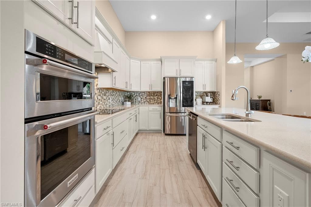 14310 Pine Hollow DR ESTERO, FL 33928
