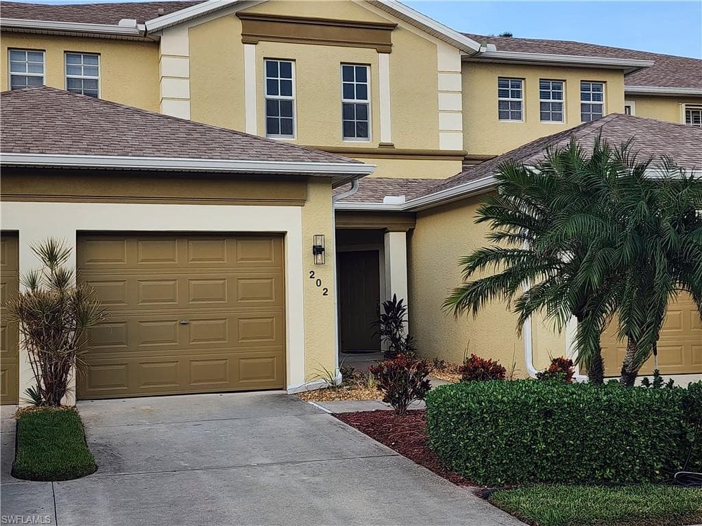 14752 Calusa Palms DR 202 FORT MYERS, FL 33919