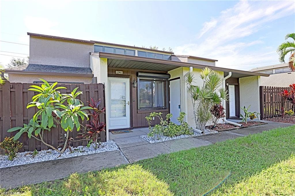 12961 Sandpoint CT FORT MYERS, FL 33919
