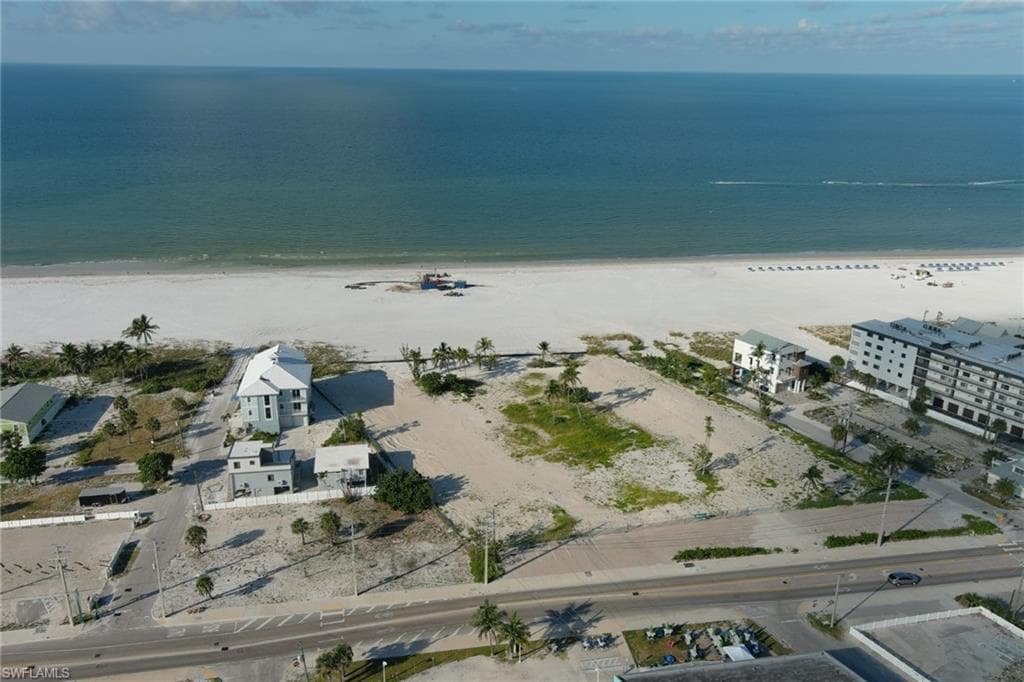 2370 Estero BLVD FORT MYERS BEACH, FL 33931