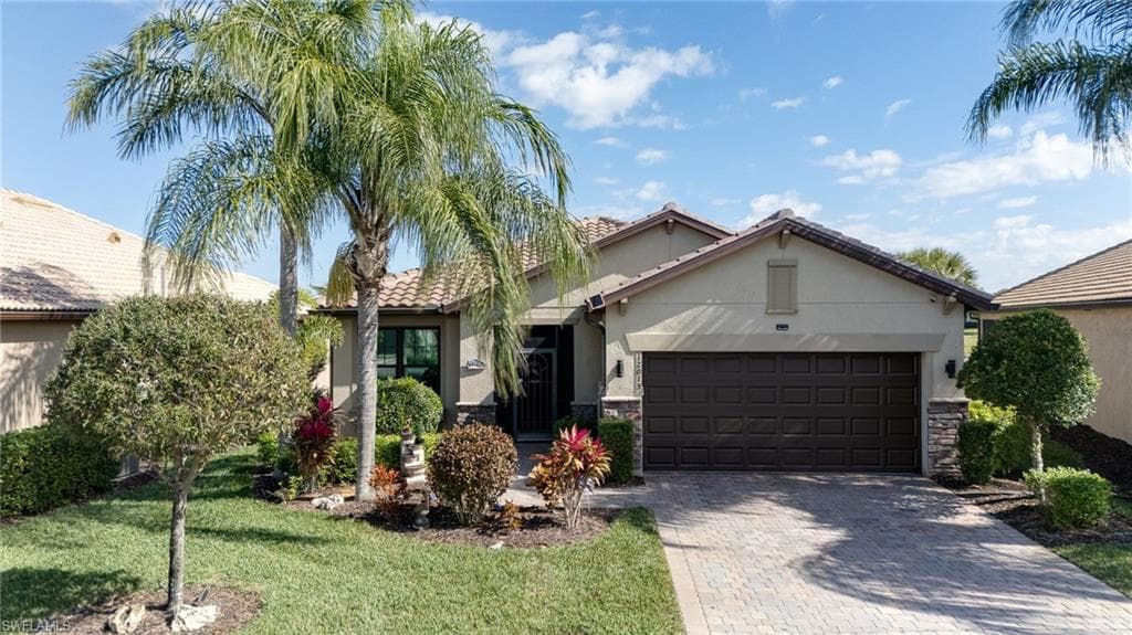 12015 Macquarie WAY FORT MYERS, FL 33913