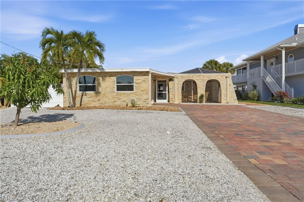 17741 Rebecca AVE FORT MYERS BEACH, FL 33931
