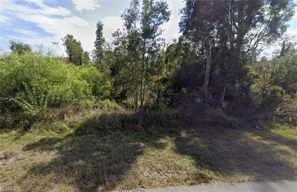 2703 36th ST SW LEHIGH ACRES, FL 33976