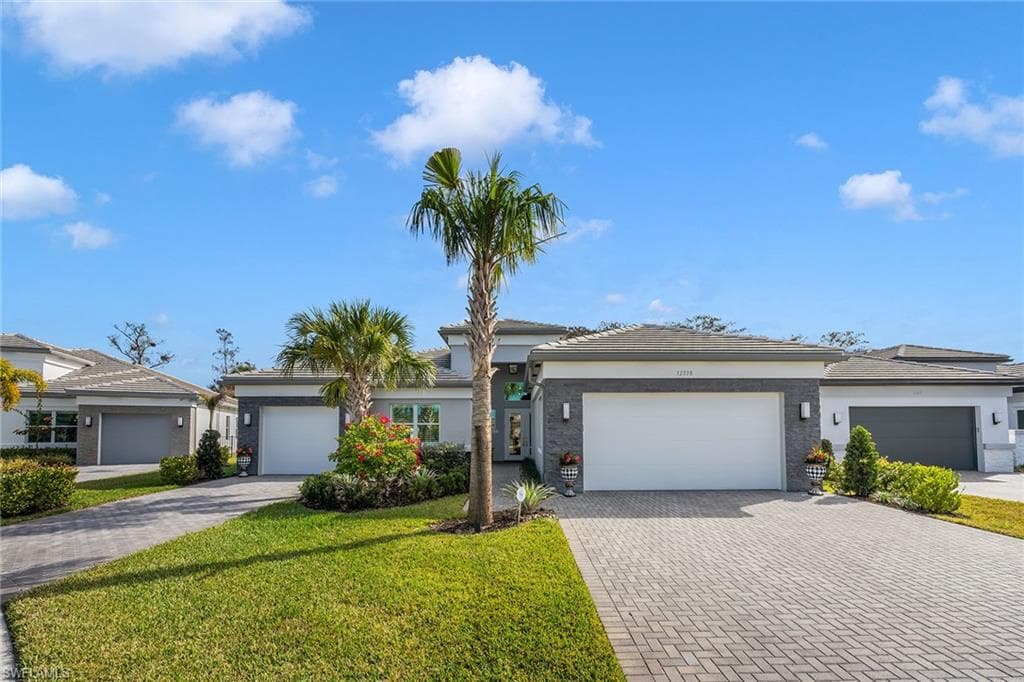 12338 Lavender AVE NAPLES, FL 34120