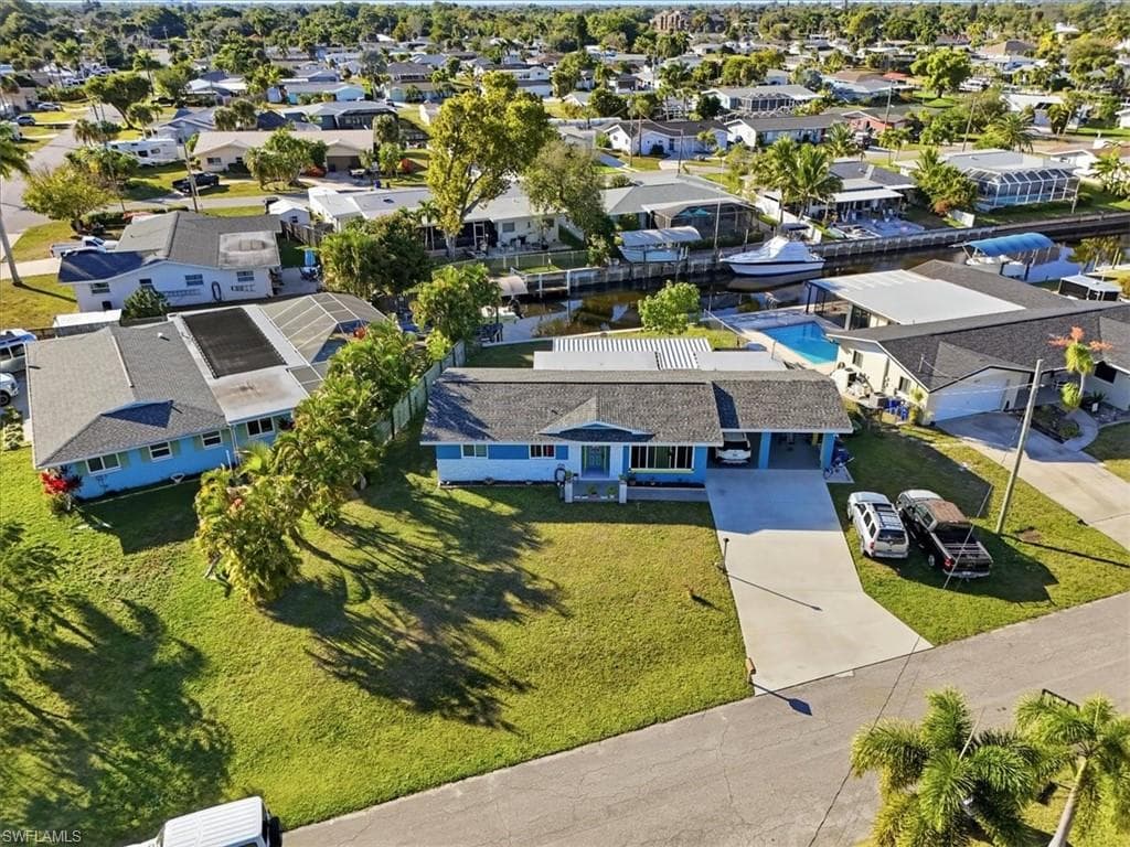 4311 S Pacific CIR NORTH FORT MYERS, FL 33903
