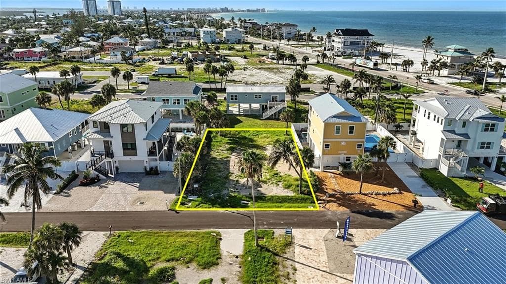 130 Mid Island DR FORT MYERS BEACH, FL 33931