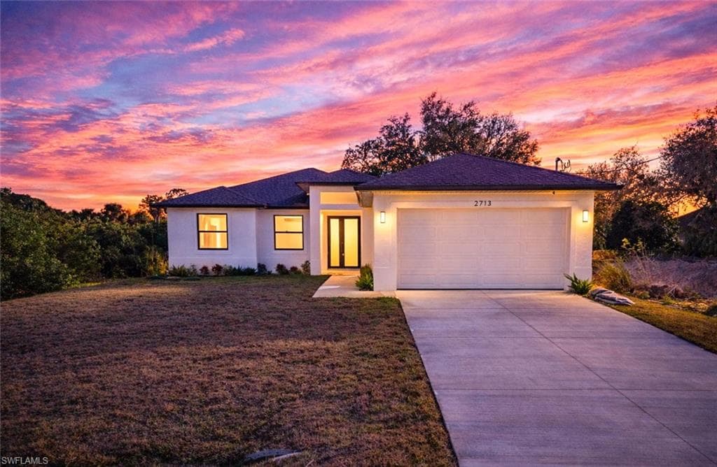 2713 8th ST W LEHIGH ACRES, FL 33971