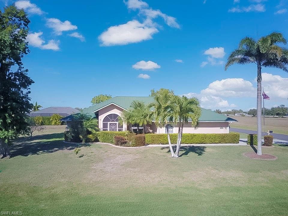 24490 Julian CT PUNTA GORDA, FL 33955
