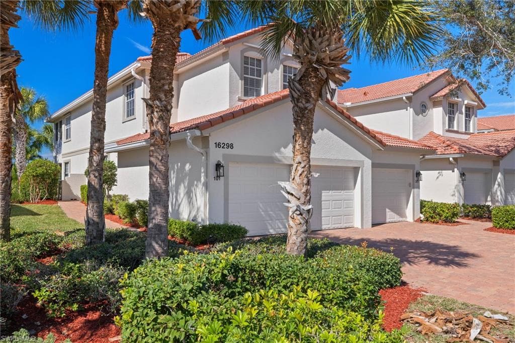 16298 Crown Arbor WAY 101 FORT MYERS, FL 33908