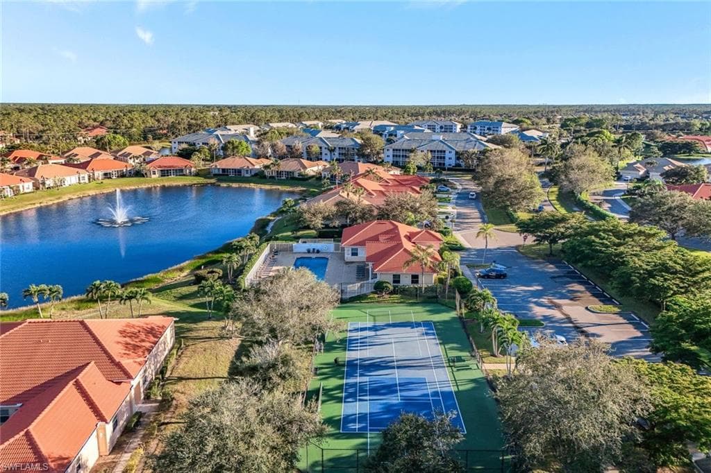 7850 Sanctuary CIR 99-2 NAPLES, FL 34104