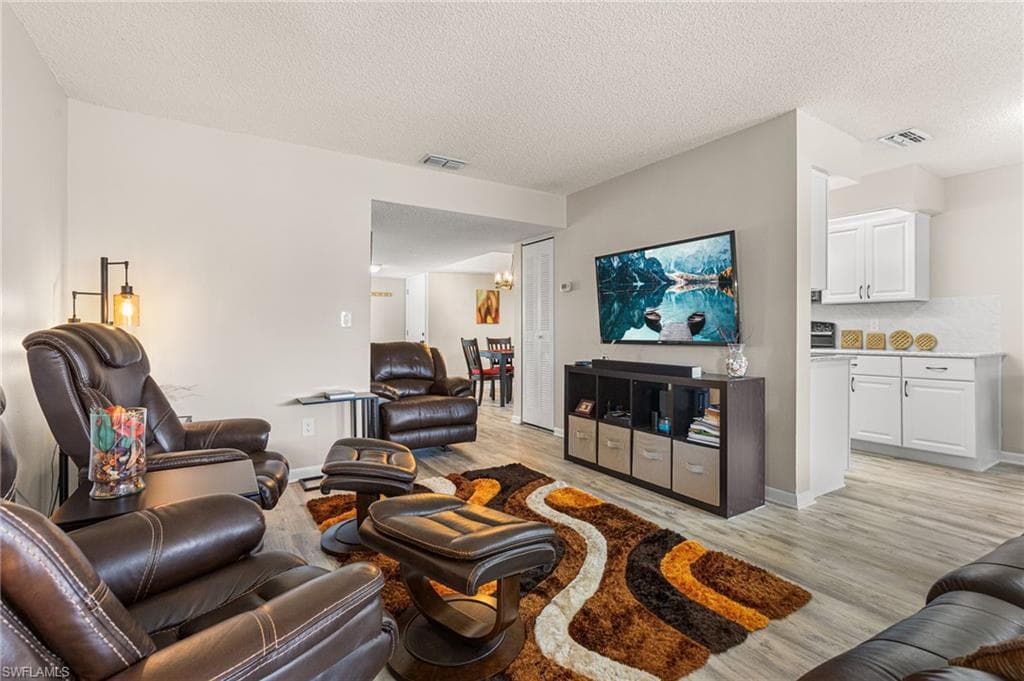 17230 Terraverde CIR 9 FORT MYERS, FL 33908