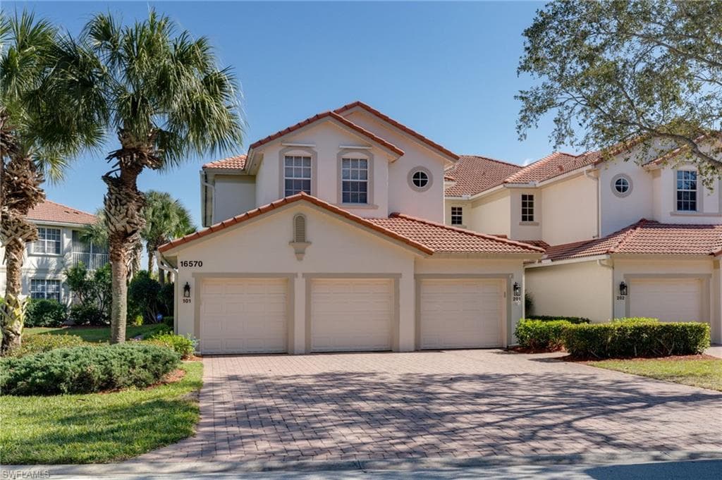 16570 Crownsbury WAY 101 FORT MYERS, FL 33908