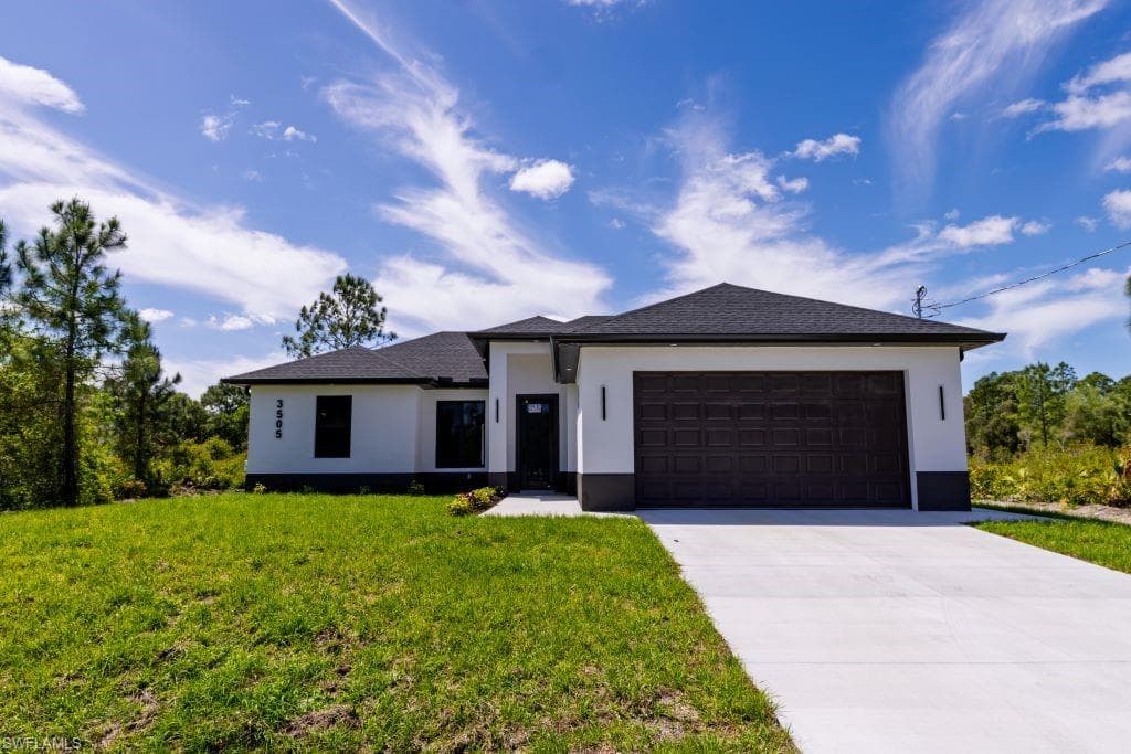 3505 57th ST W LEHIGH ACRES, FL 33971
