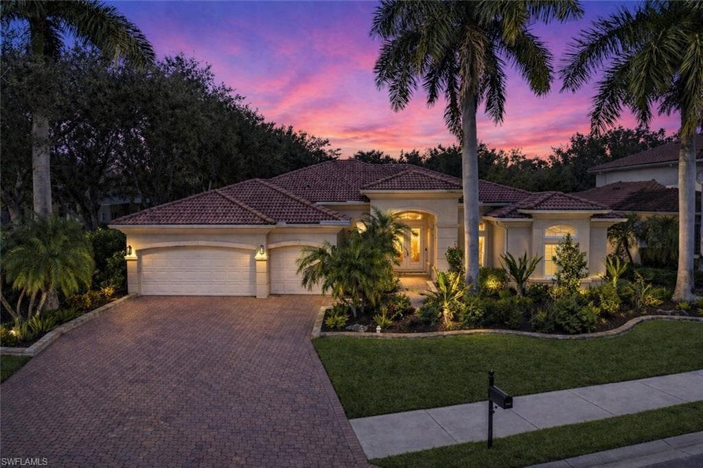 19500 La Serena DR ESTERO, FL 33967