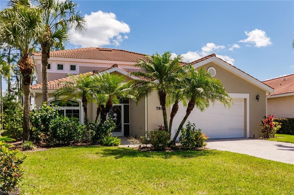 7859 Berkshire Pines DR NAPLES, FL 34104