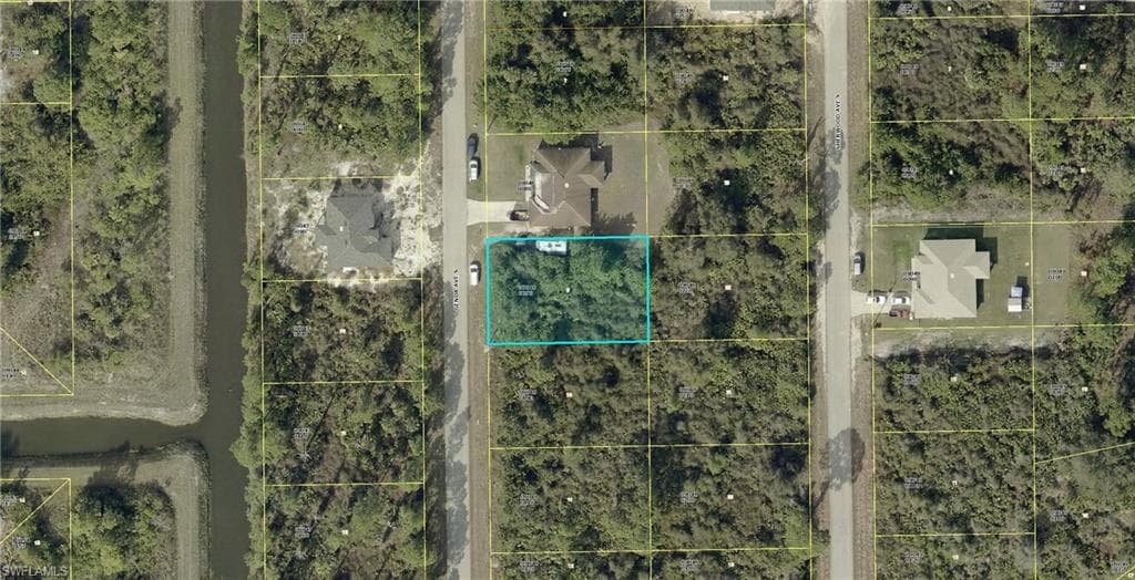 561 Genoa AVE S LEHIGH ACRES, FL 33974