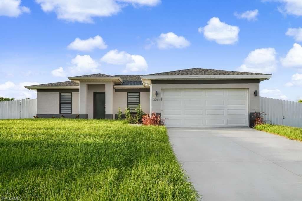 3911 40th LN CAPE CORAL, FL 33993